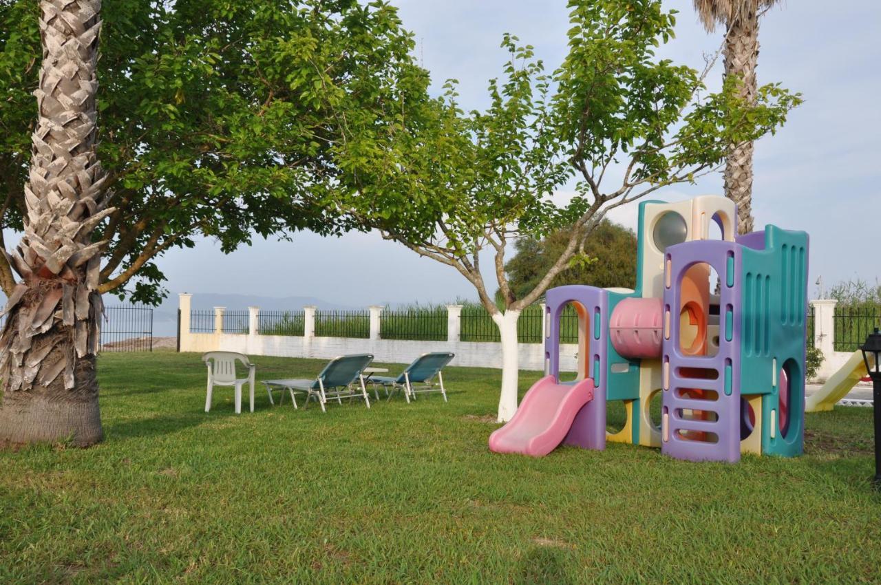 Neptune Resort Kávos Exterior foto