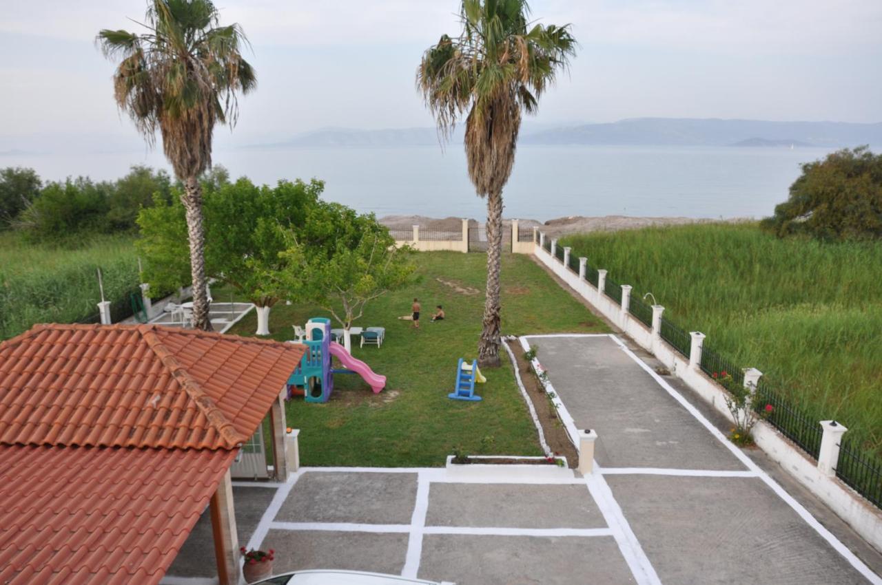 Neptune Resort Kávos Exterior foto
